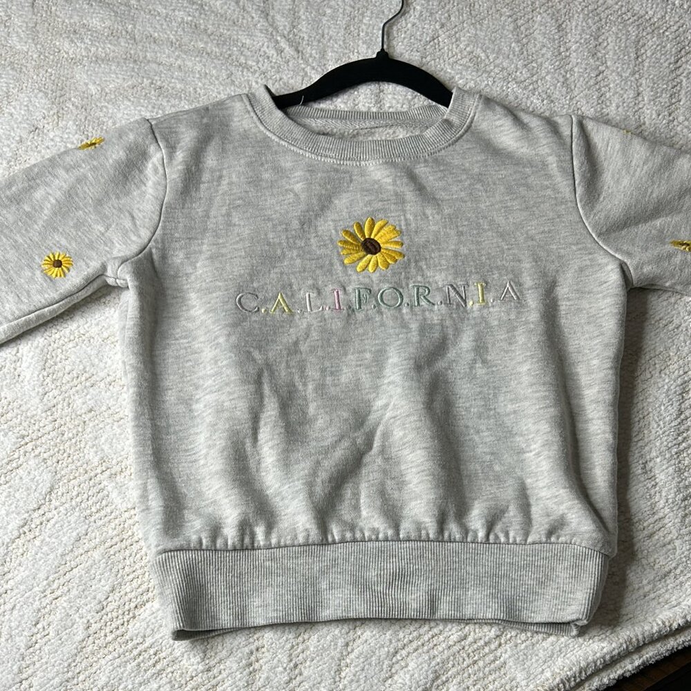 Gray girls 7/8 sweater